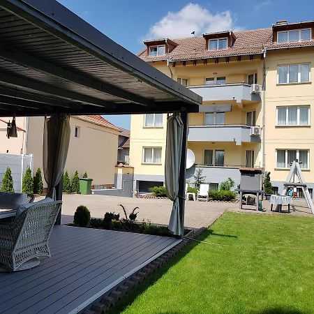 Kiem Premium Apartments Braşov Exteriör bild