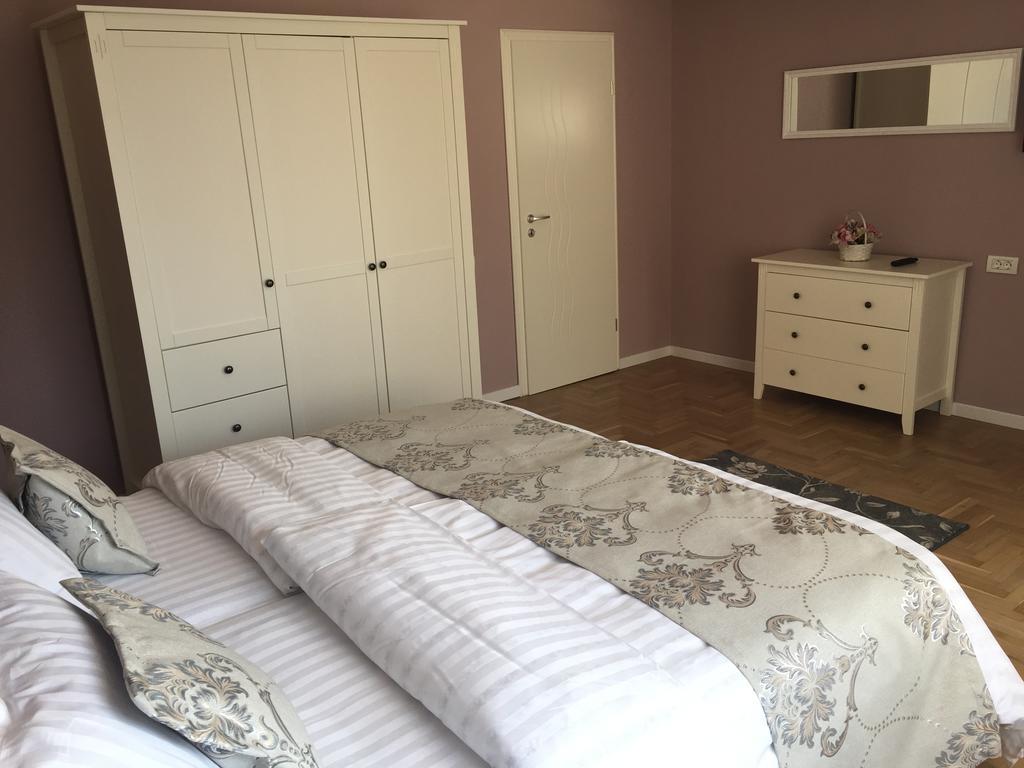 Kiem Premium Apartments Braşov Exteriör bild