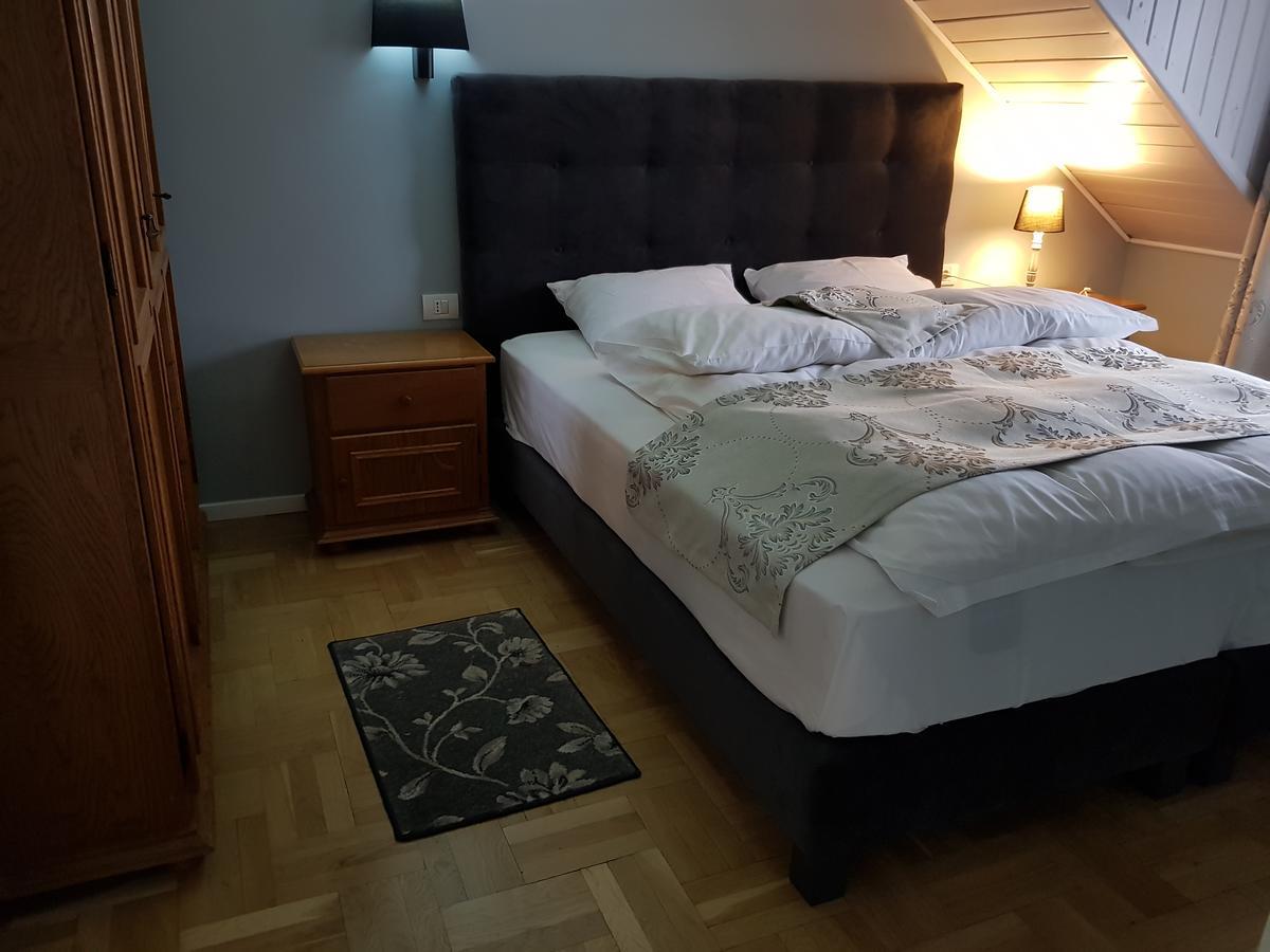 Kiem Premium Apartments Braşov Exteriör bild