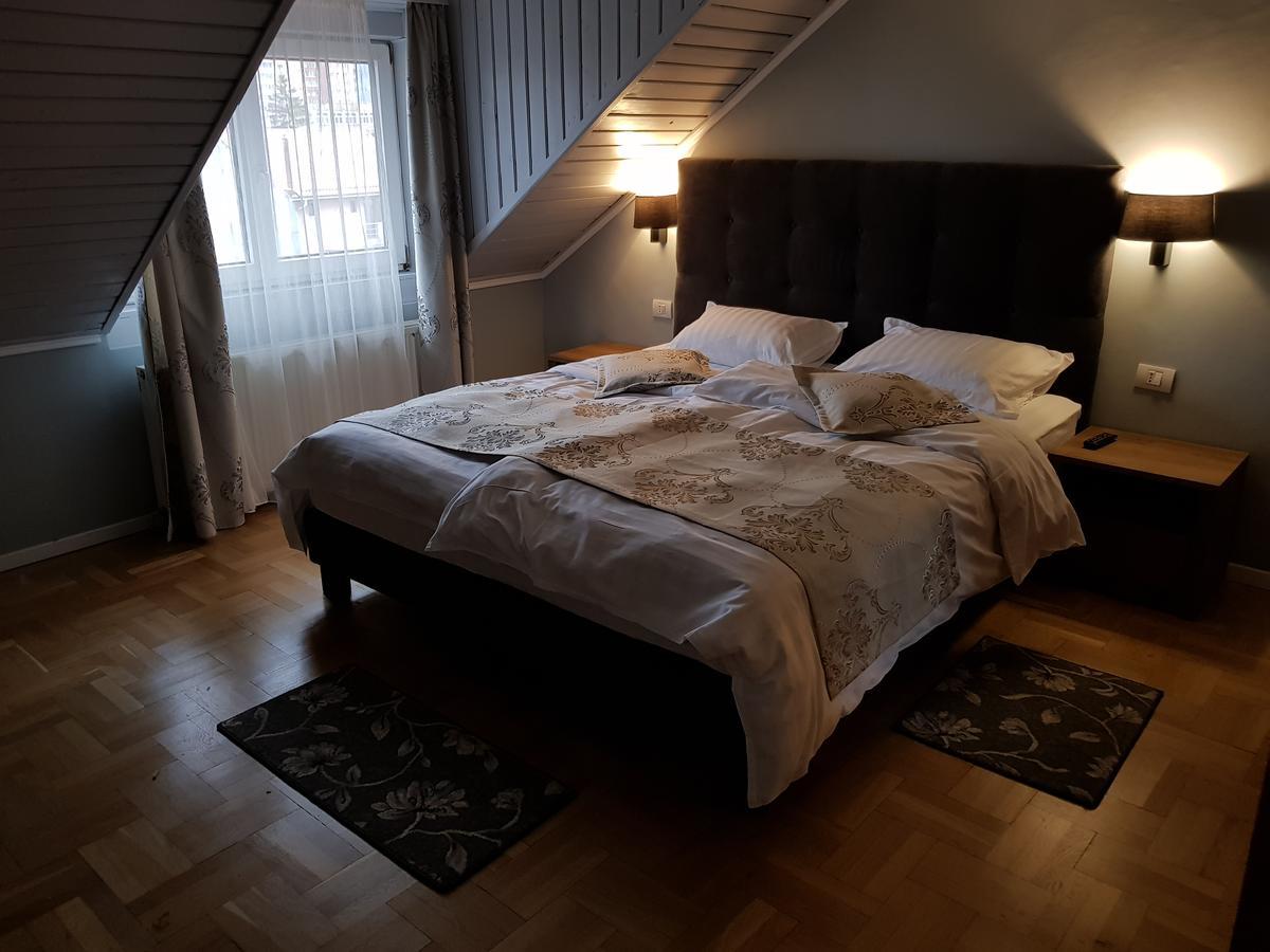 Kiem Premium Apartments Braşov Exteriör bild